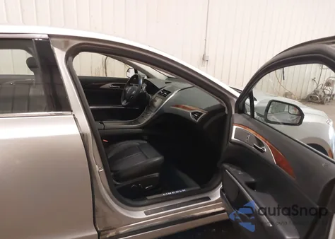 2016 Lincoln Mkz from USA, damaged, VIN 3LN6L2G99GR610874